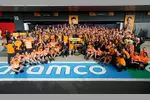 Foto zur News: Lando Norris (McLaren) und Oscar Piastri (McLaren)