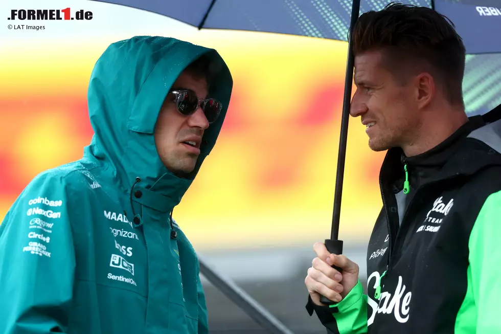 Foto zur News: Lance Stroll (Aston Martin) und Nico Hülkenberg (Sauber)