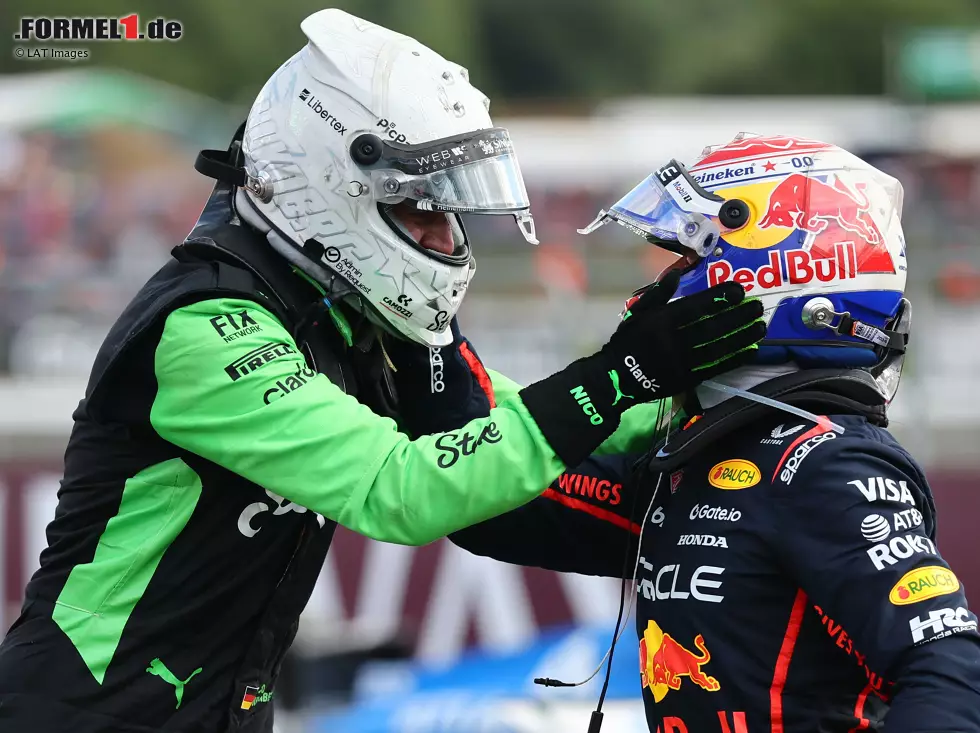 Foto zur News: Max Verstappen (Red Bull) und Nico Hülkenberg (Sauber)