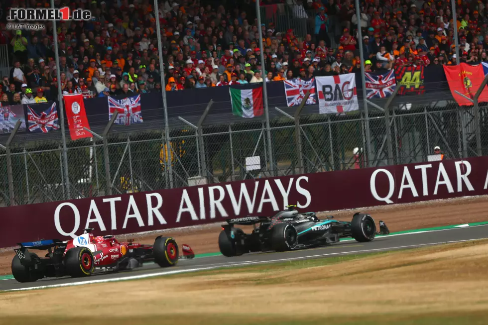 Foto zur News: Andrea Kimi Antonelli und Charles Leclerc (Ferrari)