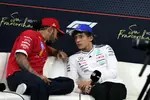 Foto zur News: Andrea Kimi Antonelli und Lewis Hamilton (Ferrari)