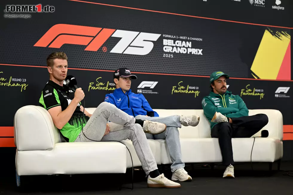 Foto zur News: Nico Hülkenberg (Sauber), Franco Colapinto (Alpine) und Fernando Alonso (Aston Martin)