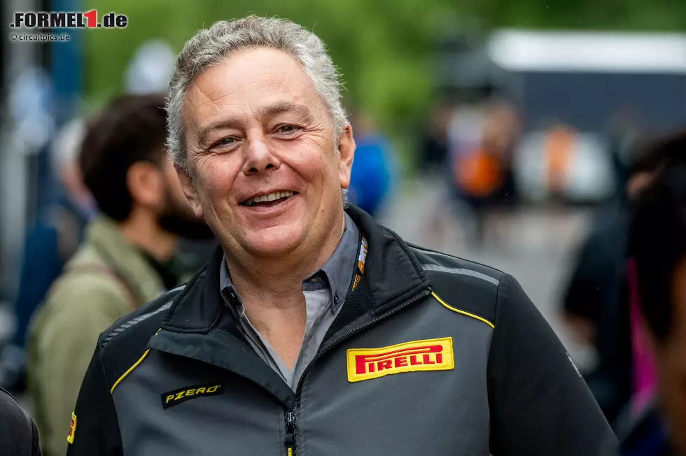 Foto zur News: Mario Isola (Pirelli)