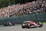 Foto zur News: Charles Leclerc (Ferrari) und Franco Colapinto (Alpine)