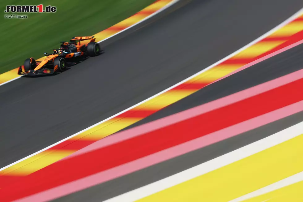 Foto zur News: Oscar Piastri (McLaren)