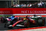Foto zur News: Lewis Hamilton (Ferrari) und Nico Hülkenberg (Sauber)