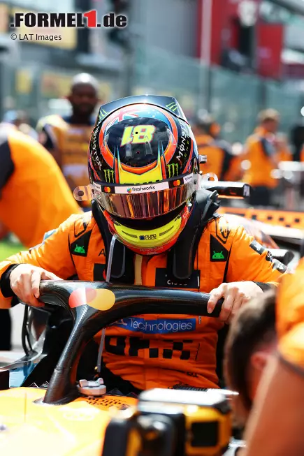 Foto zur News: Oscar Piastri (McLaren)