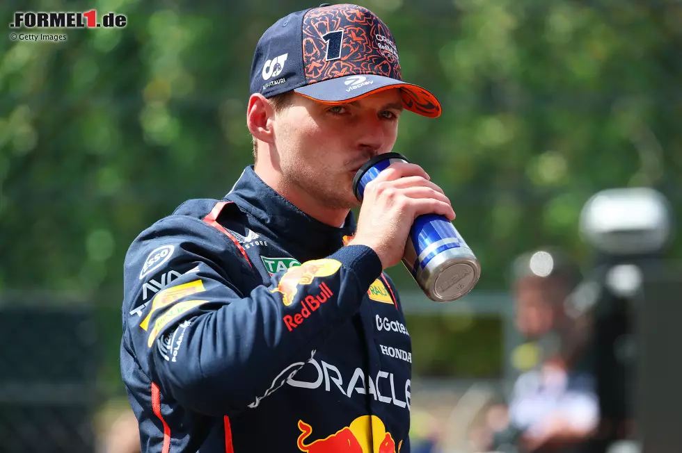Foto zur News: Max Verstappen (Red Bull) und Mark Thompson