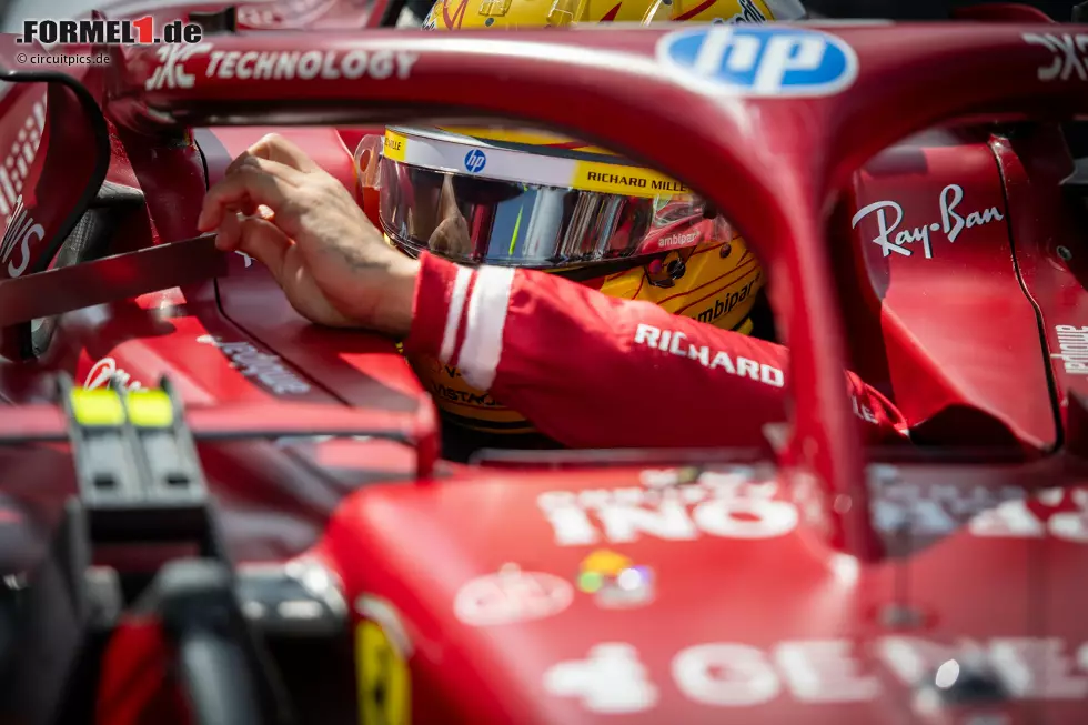 Foto zur News: Lewis Hamilton (Ferrari)