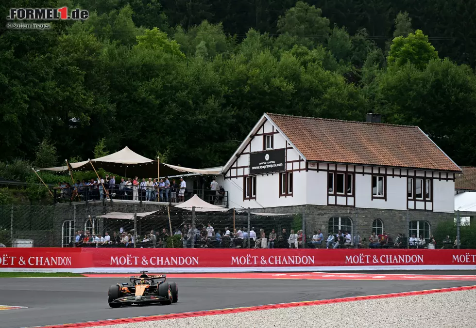 Foto zur News: Oscar Piastri (McLaren)