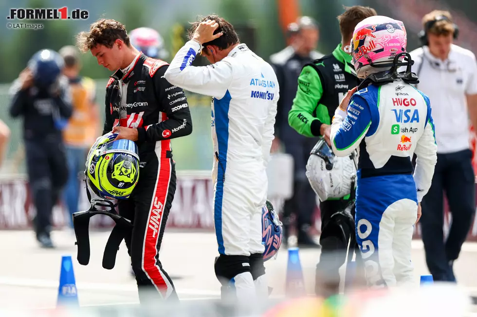Foto zur News: Alexander Albon (Williams), Oliver Bearman (Haas) und Liam Lawson (Racing Bulls)