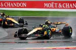Foto zur News: Lando Norris (McLaren) und Oscar Piastri (McLaren)