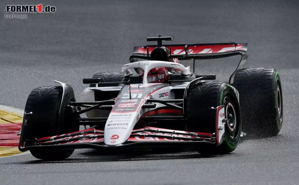 Foto zur News: Esteban Ocon (Haas)