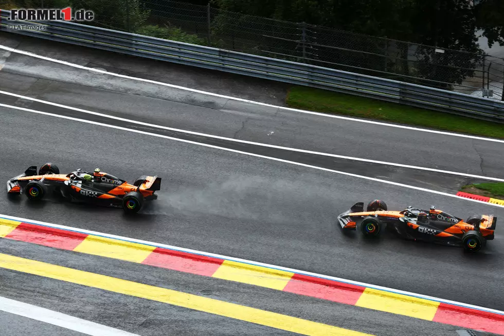 Foto zur News: Lando Norris (McLaren) und Oscar Piastri (McLaren)