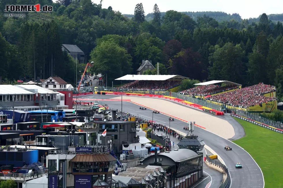 Foto zur News: Lando Norris (McLaren) und Oscar Piastri (McLaren)