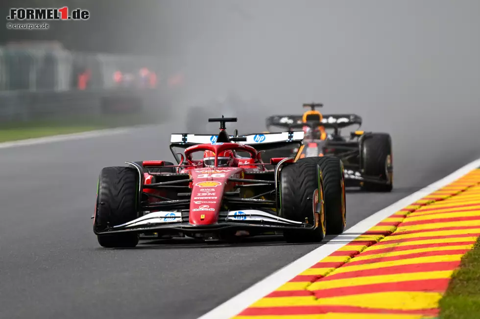 Foto zur News: Charles Leclerc (Ferrari) und Max Verstappen (Red Bull)