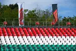 Foto zur News: Sitztribünen am Hungaroring