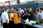 Foto zur News: Lando Norris (McLaren) und Oscar Piastri (McLaren)