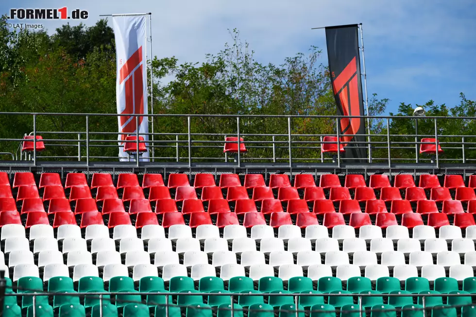 Foto zur News: Sitztribünen am Hungaroring