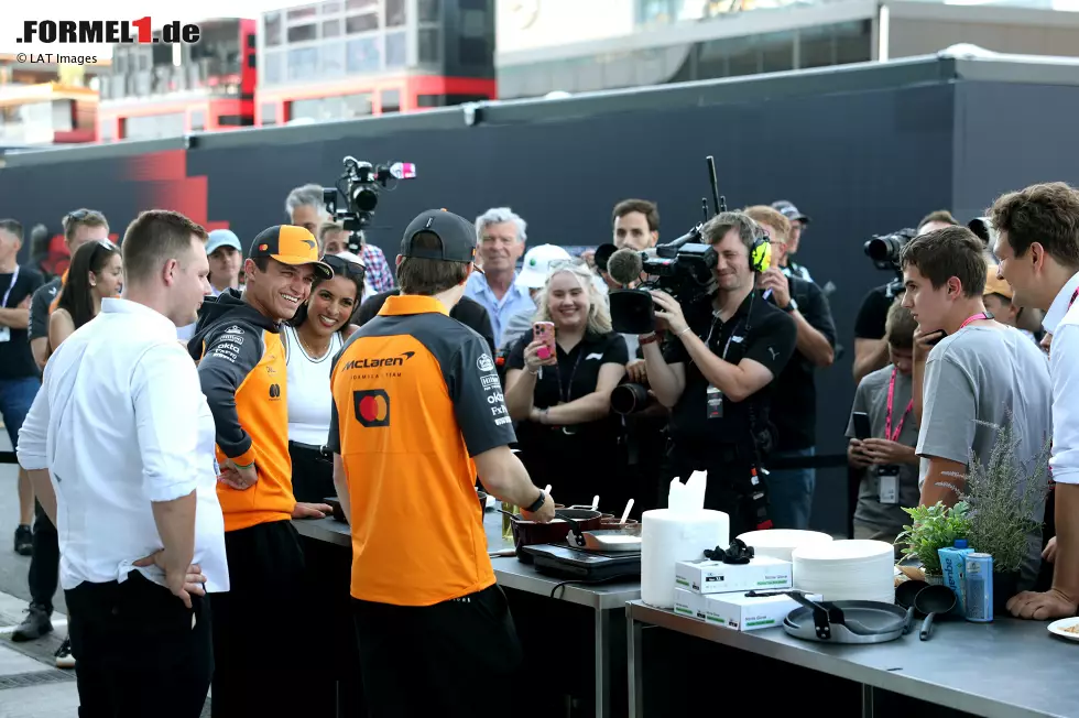 Foto zur News: Lando Norris (McLaren) und Oscar Piastri (McLaren)