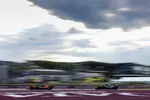 Foto zur News: Oscar Piastri (McLaren) und Franco Colapinto (Alpine)