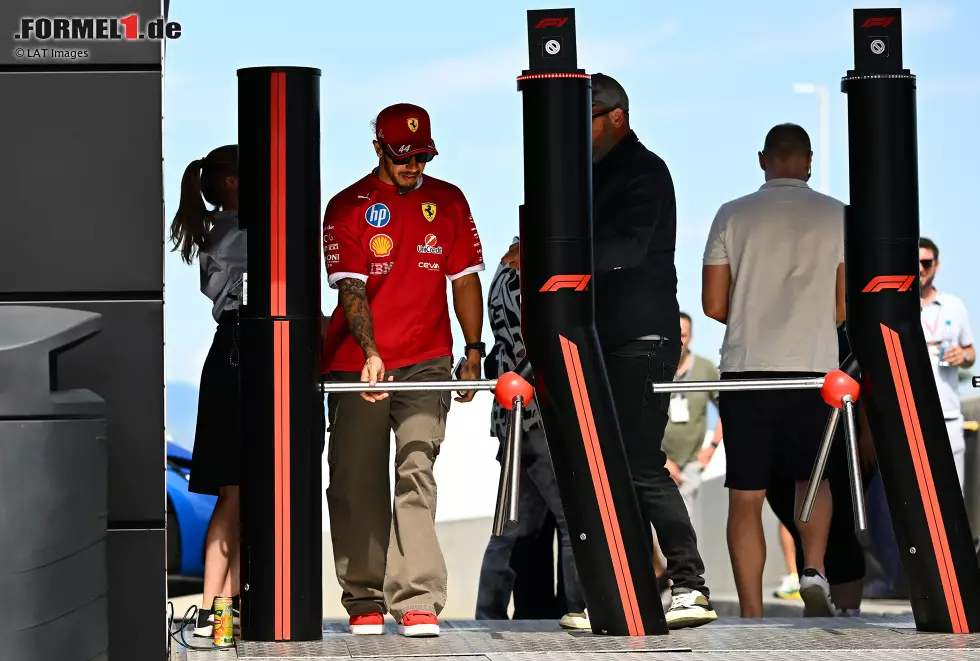 Foto zur News: Lewis Hamilton (Ferrari)