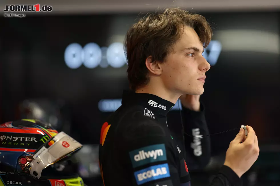 Foto zur News: Oscar Piastri (McLaren)