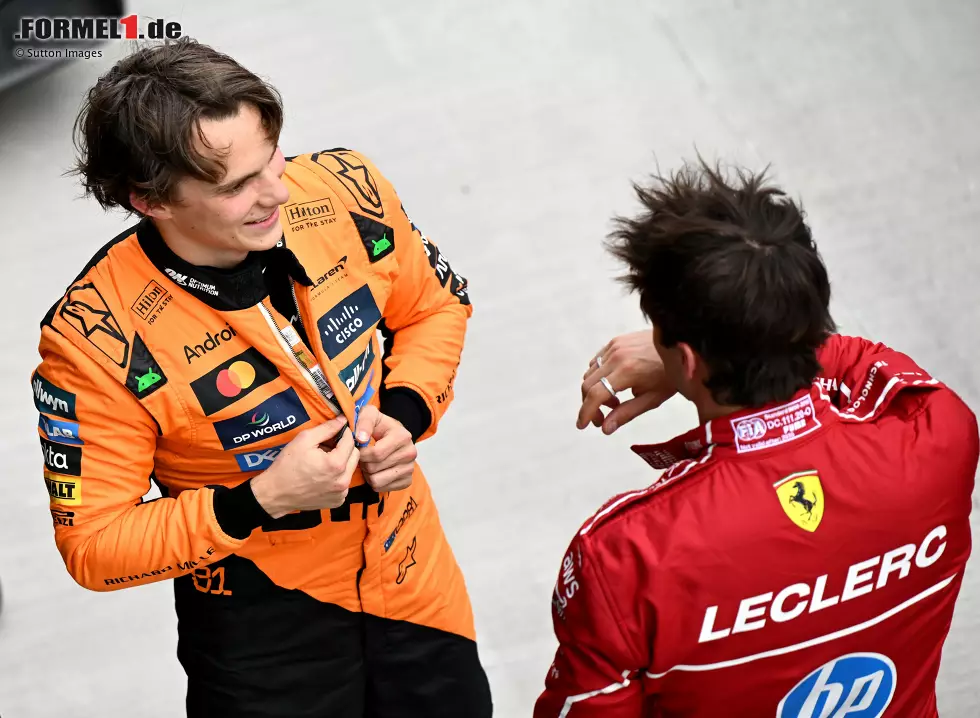 Foto zur News: Charles Leclerc (Ferrari) und Oscar Piastri (McLaren)