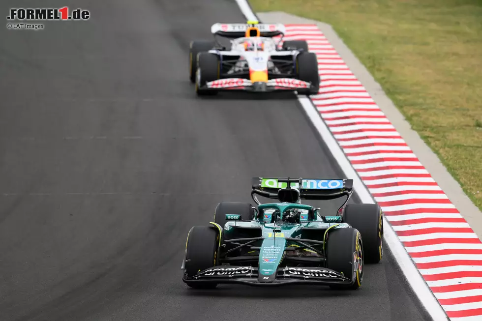 Foto zur News: Lance Stroll (Aston Martin) und Liam Lawson (Racing Bulls)