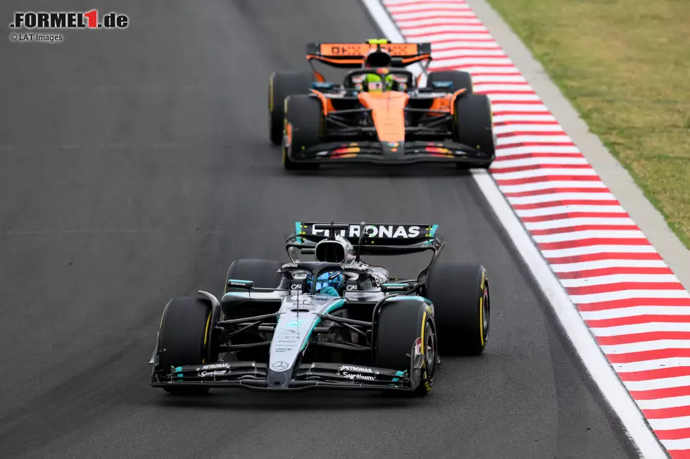 Foto zur News: George Russell (Mercedes) und Lando Norris (McLaren)