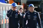 Foto zur News: Alexander Albon (Williams) und Carlos Sainz (Williams)