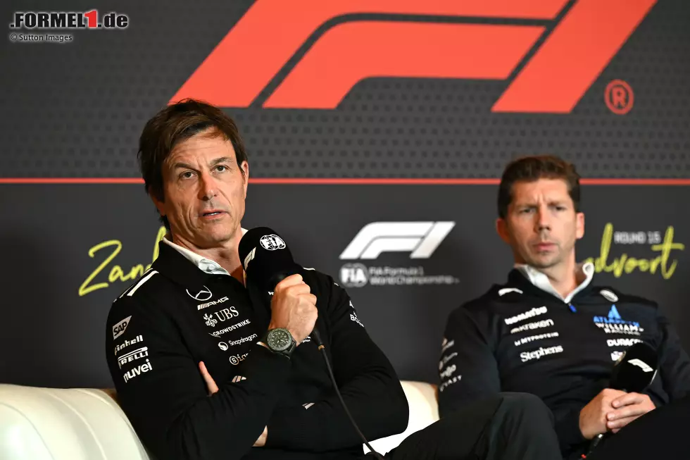 Foto zur News: Toto Wolff (Mercedes), James Vowles (Williams)