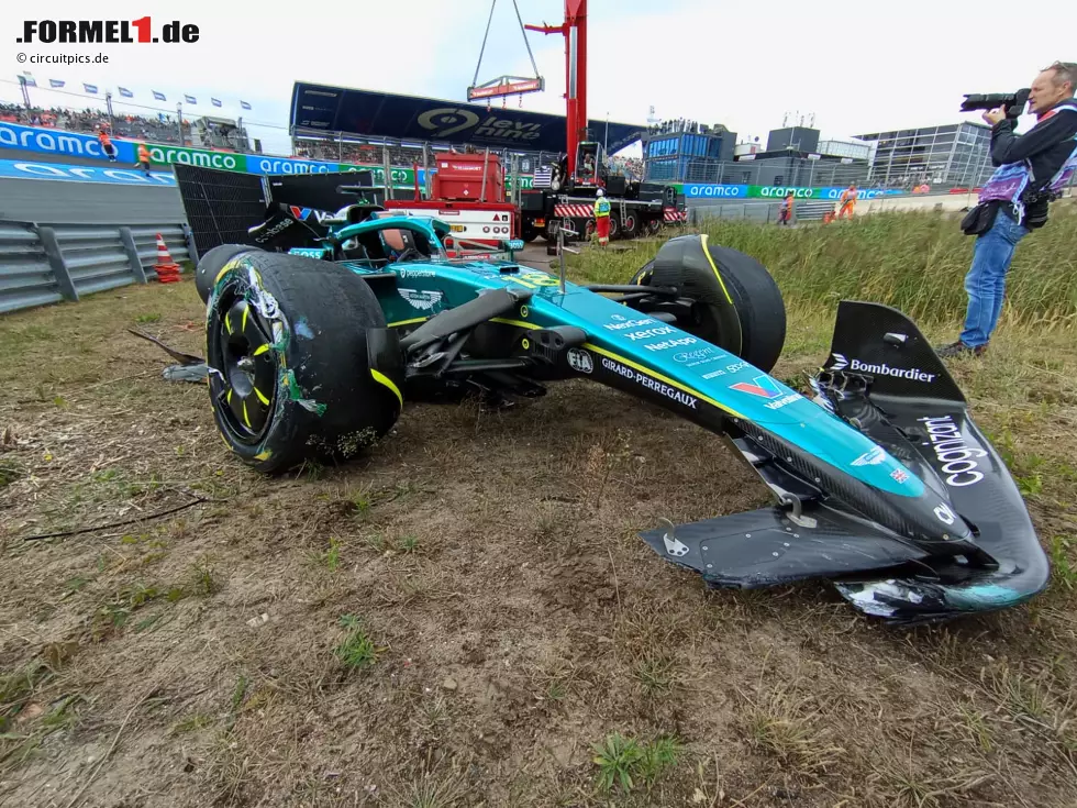 Foto zur News: Lance Stroll (Aston Martin)