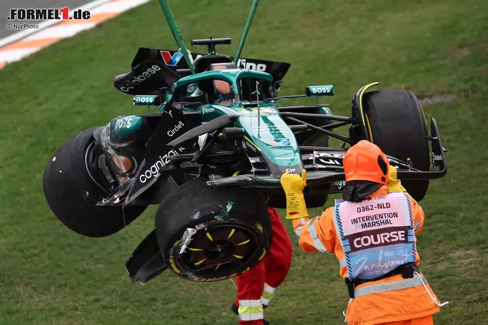 Foto zur News: Lance Stroll (Aston Martin)