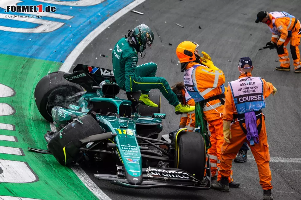 Foto zur News: Lance Stroll (Aston Martin)