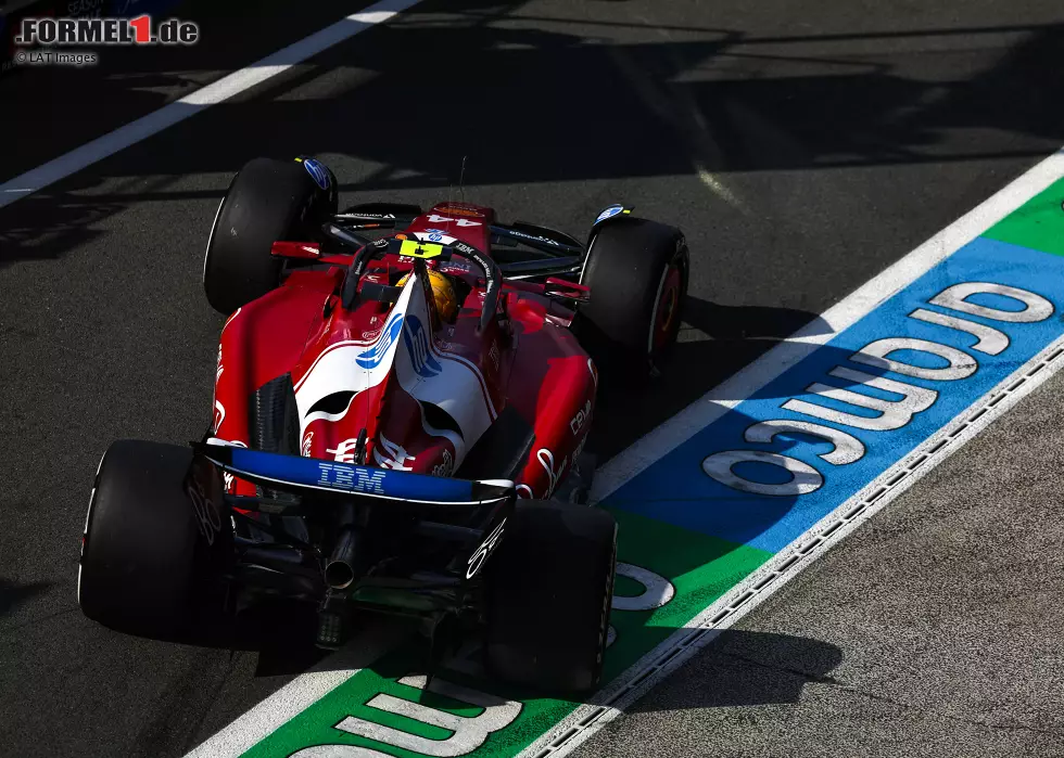 Foto zur News: Lewis Hamilton (Ferrari)