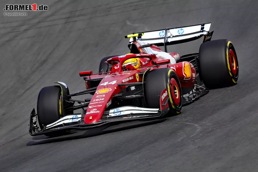 Foto zur News: Lewis Hamilton (Ferrari)
