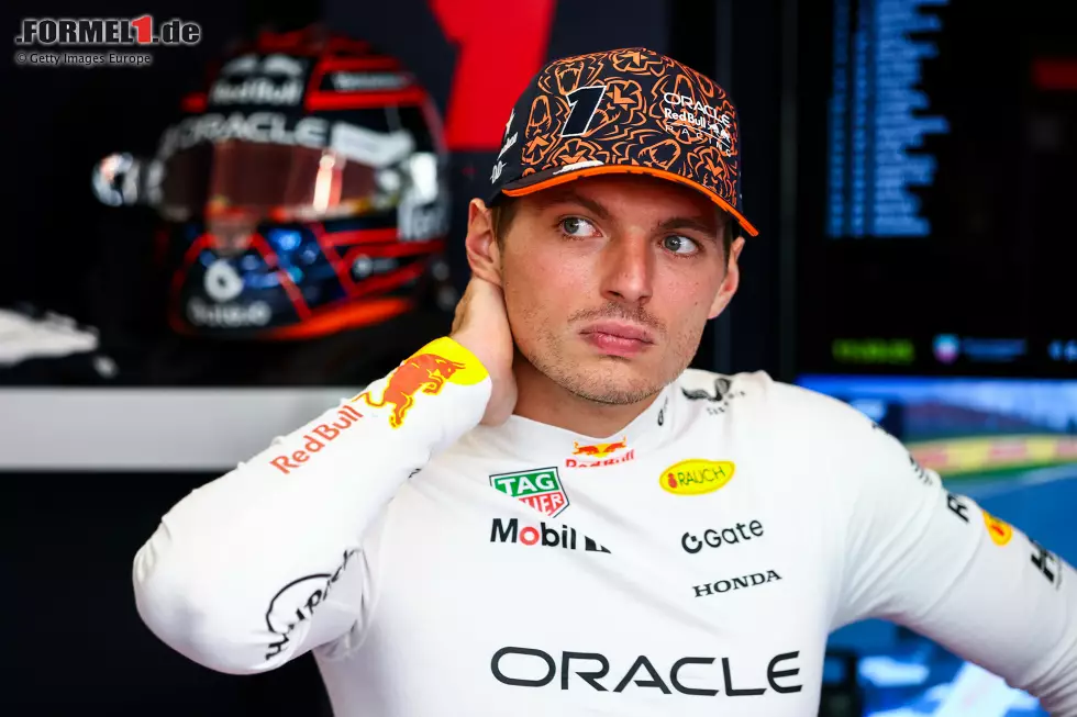 Foto zur News: Max Verstappen (Red Bull) und Mark Thompson