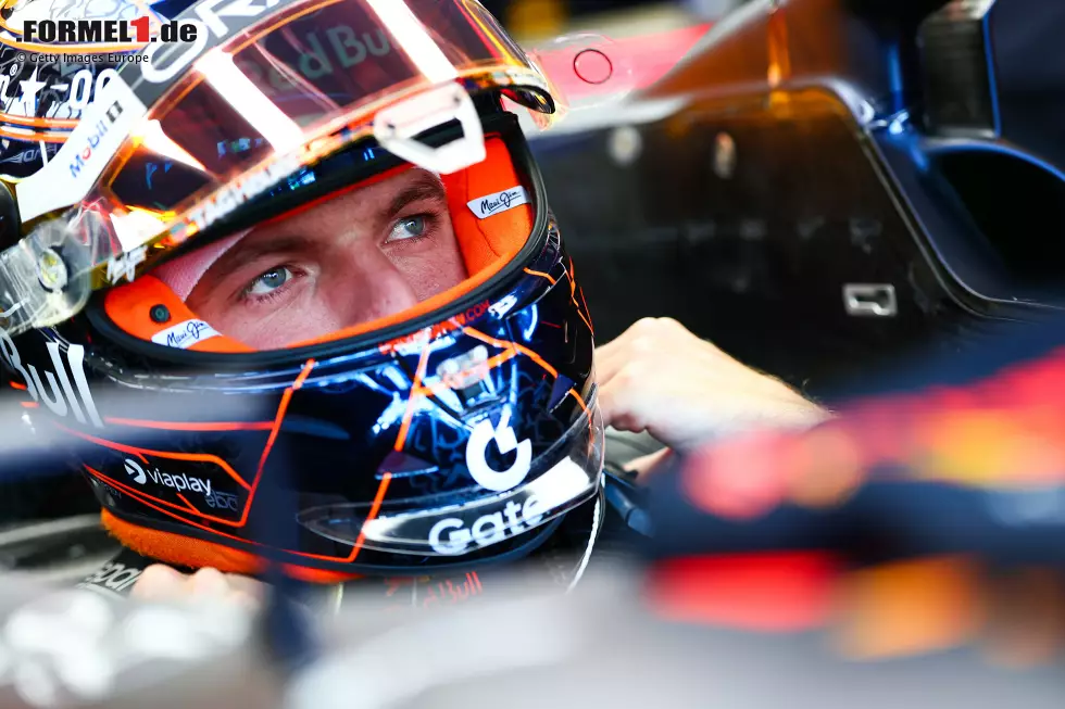 Foto zur News: Max Verstappen (Red Bull) und Mark Thompson