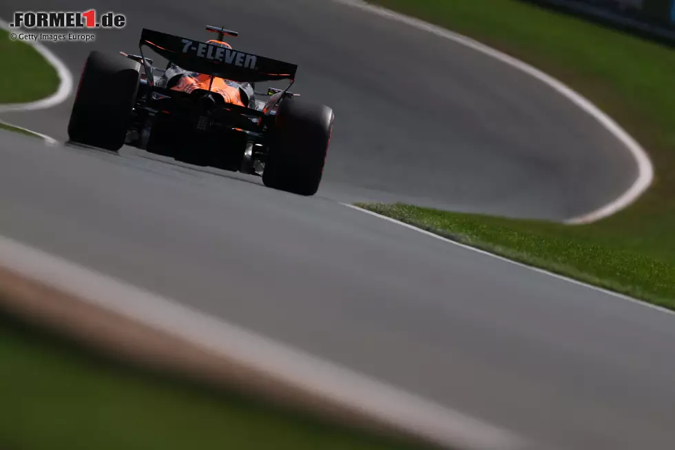 Foto zur News: Oscar Piastri (McLaren)