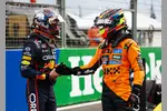 Foto zur News: Oscar Piastri (McLaren) und Max Verstappen (Red Bull)