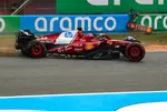 Foto zur News: Andrea Kimi Antonelli und Charles Leclerc (Ferrari)