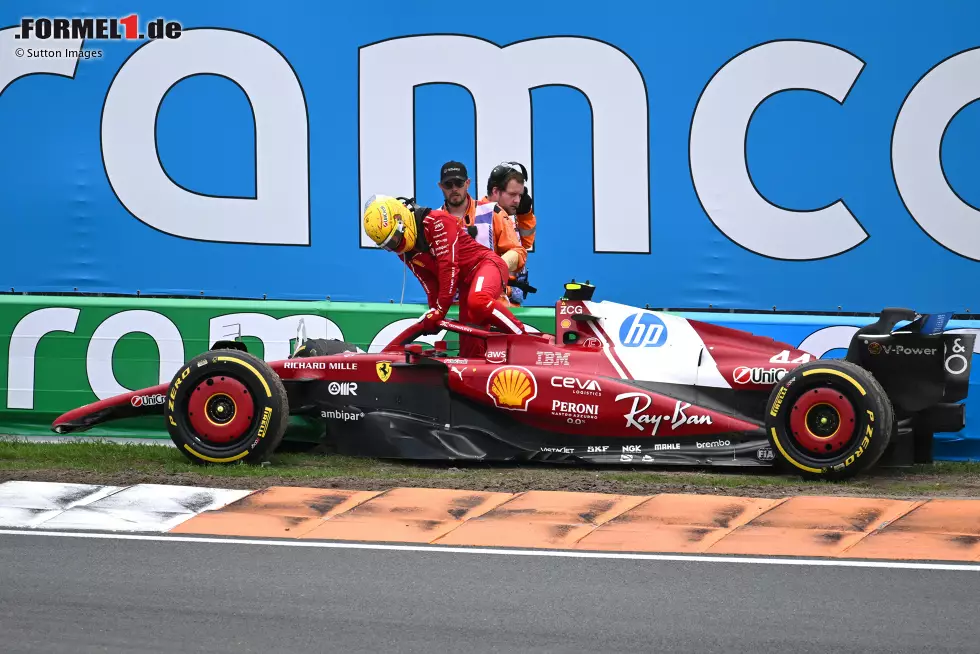 Foto zur News: Lewis Hamilton (Ferrari)