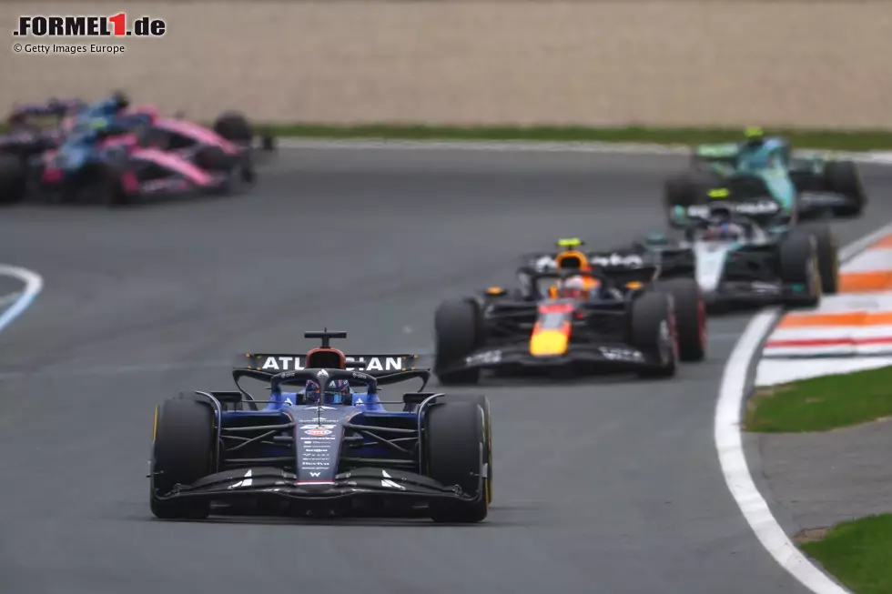 Foto zur News: Andrea Kimi Antonelli und Yuki Tsunoda (Red Bull)