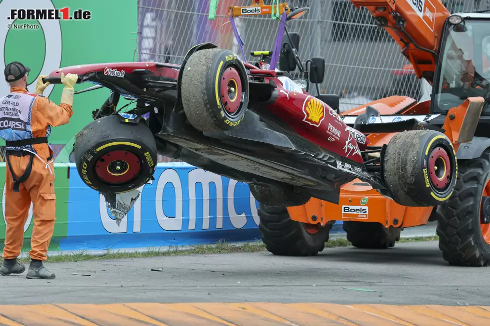 Foto zur News: Lewis Hamilton (Ferrari)