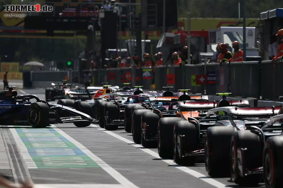 Foto zur News: Alexander Albon (Williams)