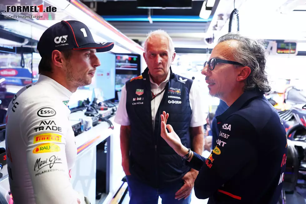 Foto zur News: Max Verstappen (Red Bull), Helmut Marko und Mark Thompson