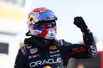 Foto zur News: Max Verstappen (Red Bull) und Mark Thompson