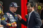 Foto zur News: Max Verstappen (Red Bull) und Mohammed bin Sulayem