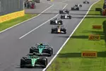 Foto zur News: Gabriel Bortoleto (Sauber), Fernando Alonso (Aston Martin) und Yuki Tsunoda (Red Bull)